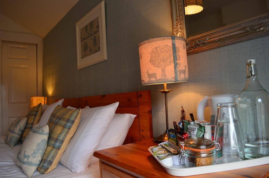 Ardlogie Guest House Авимор Екстериор снимка