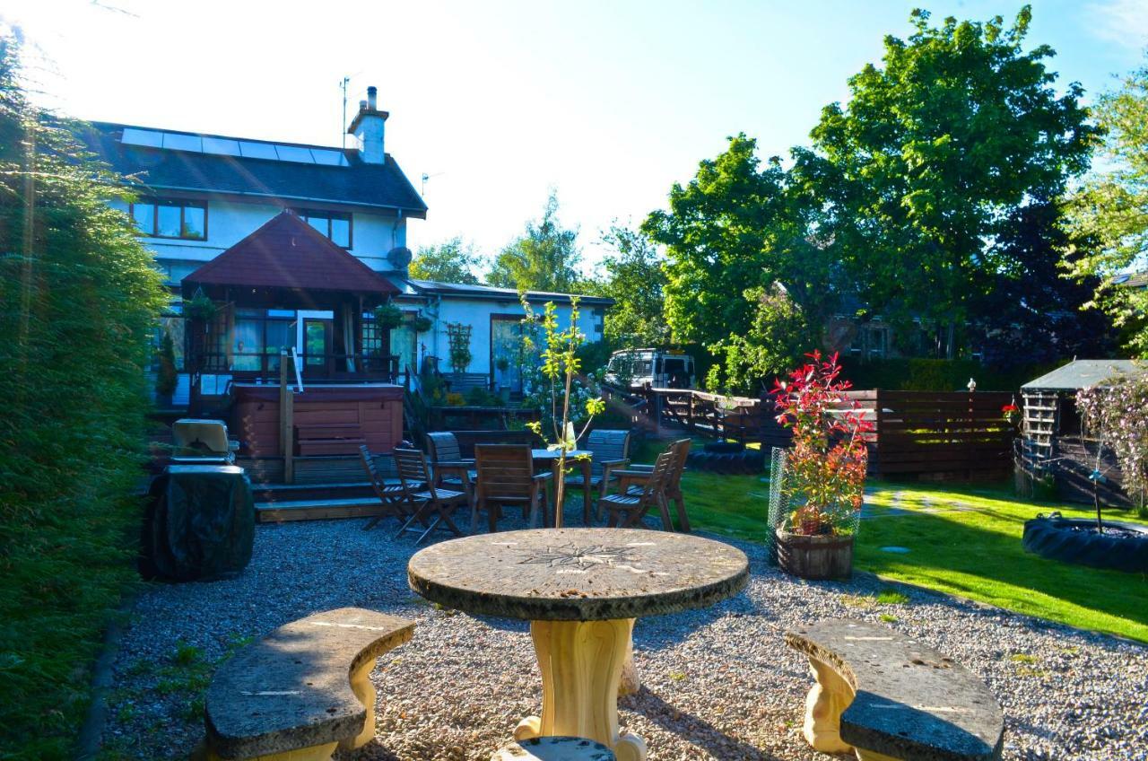 Ardlogie Guest House Авимор Екстериор снимка